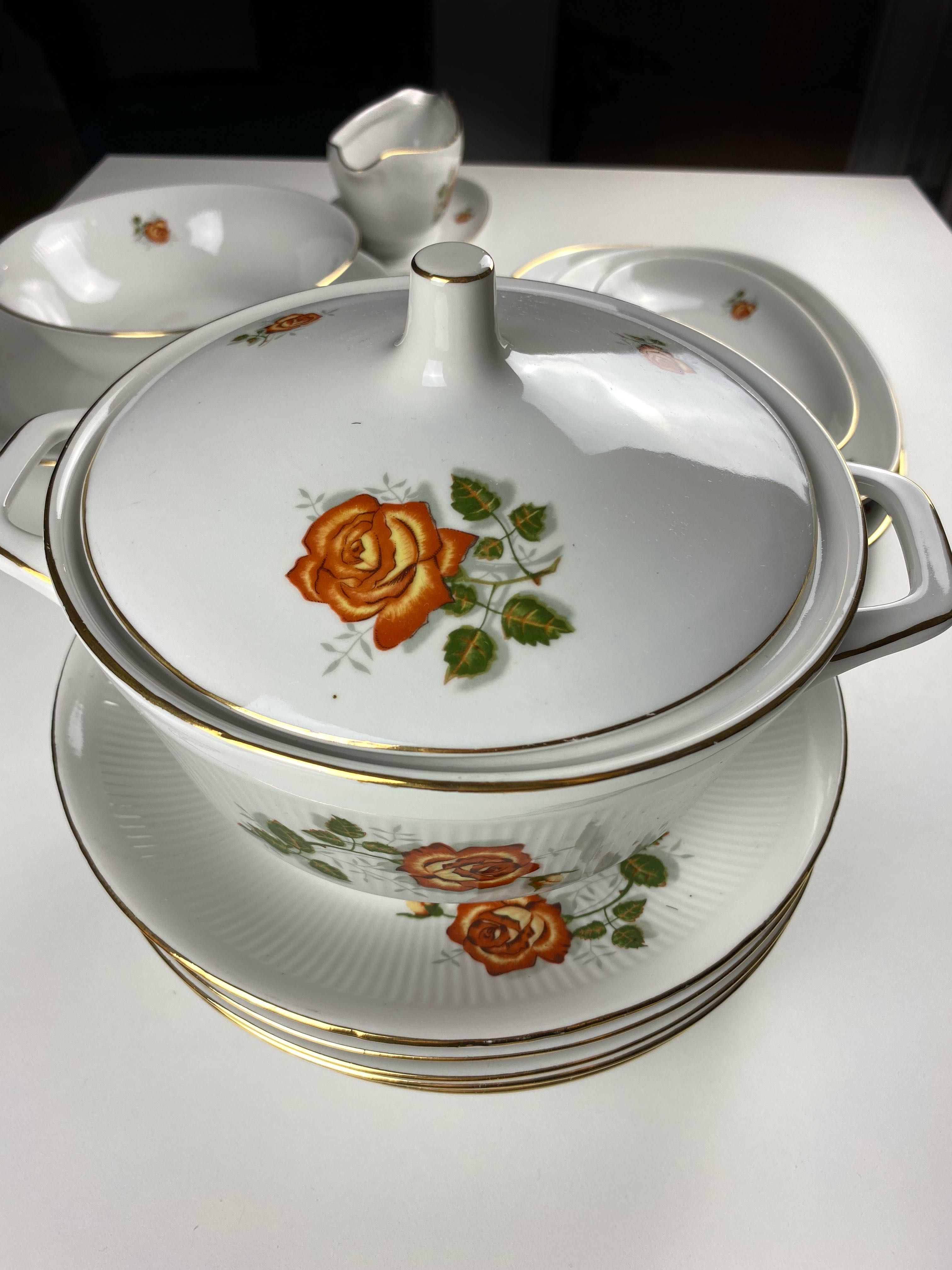 Porcelana Wałbrzych- zestaw obiadowy dla 6 osób