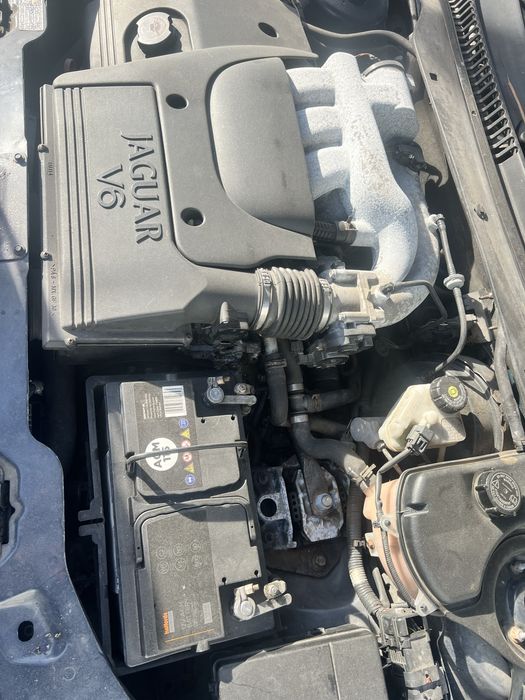 Jaguar x type 2.5 v 6 gasolina caixa automatica