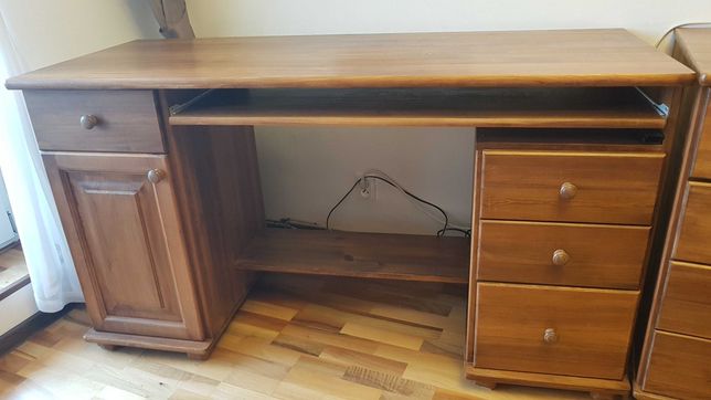 duże komputerowe biurko drewniane 150x60
