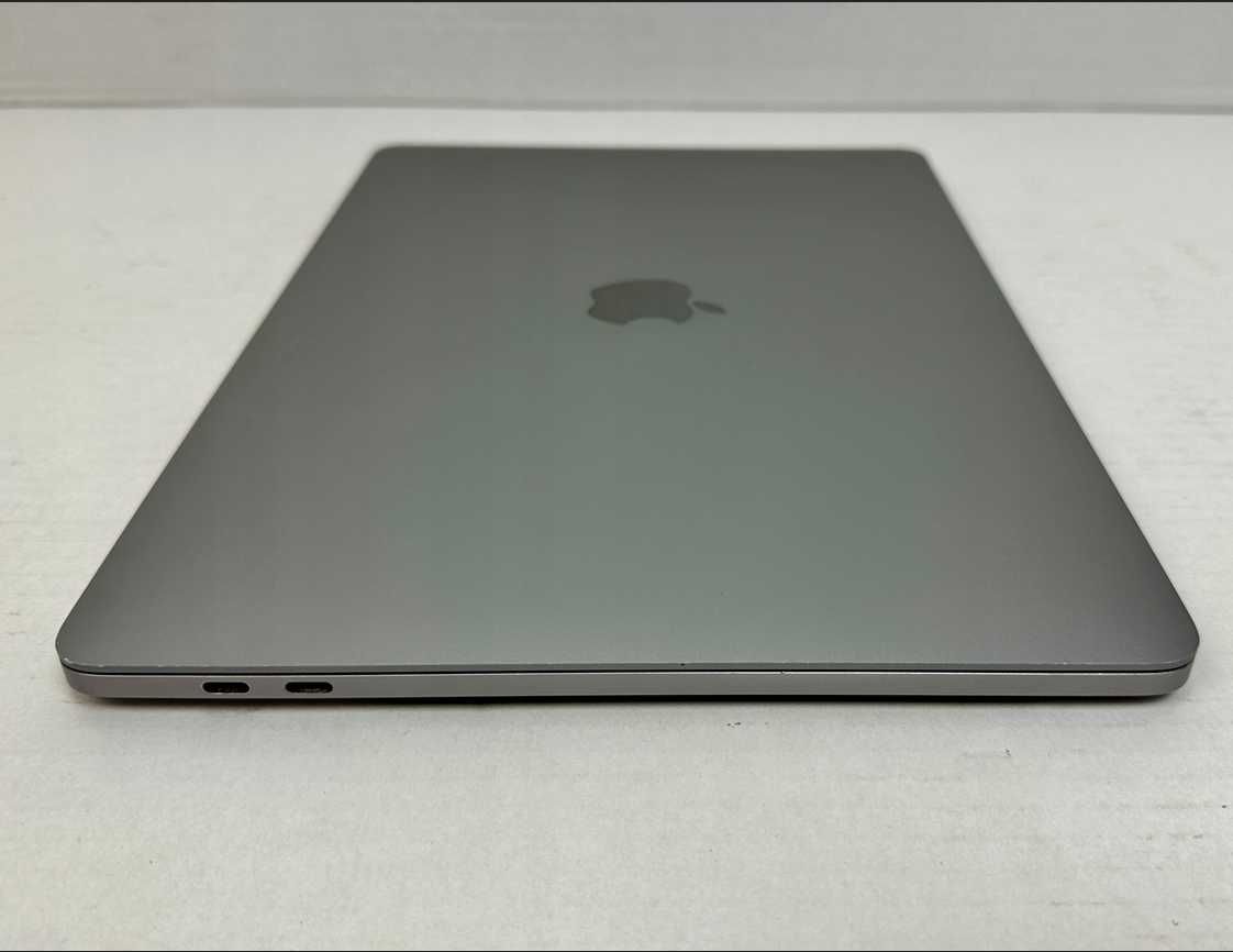 Apple MacBook Pro 14,2 Mid-2017 A1706 i5-7267U 16GB 256GB SSD  13,3"