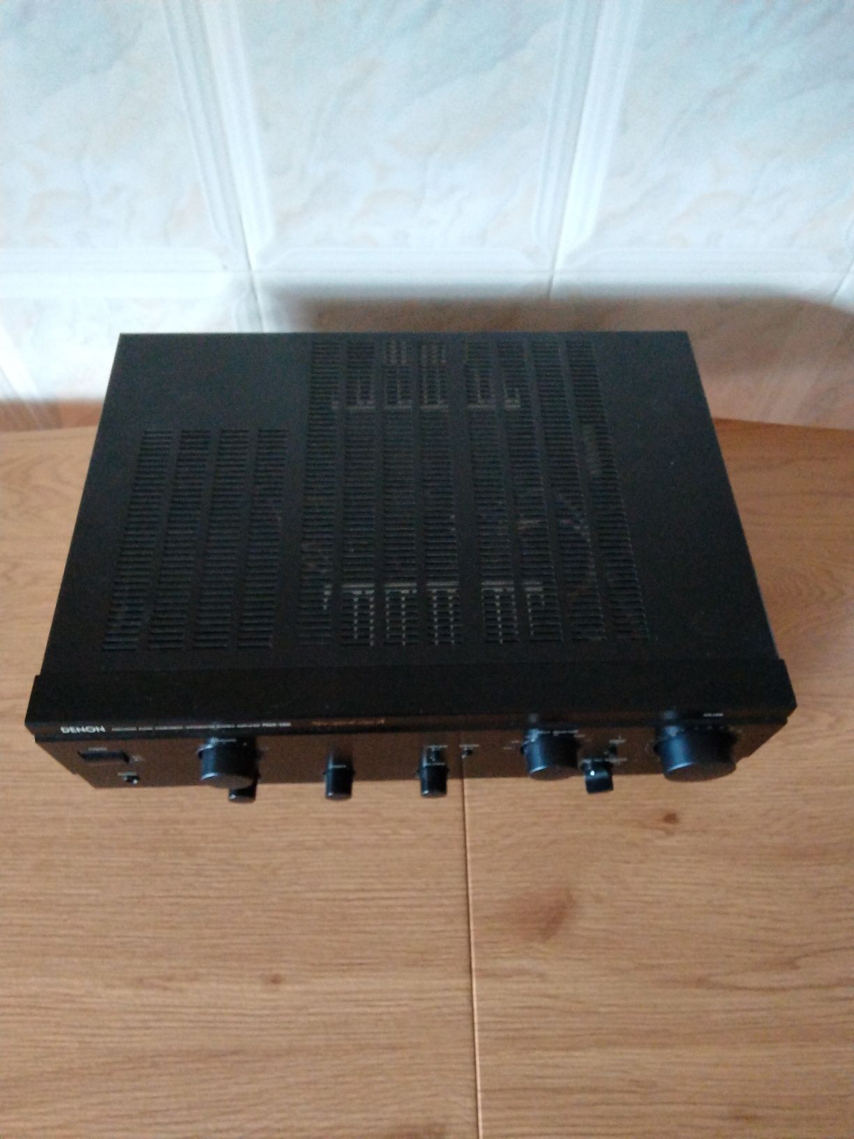 Amplificador integrado Denon PMA 560