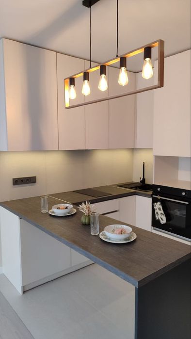 Продаж сучасної квартири з ремонтом та зручним виїздом до Києва!