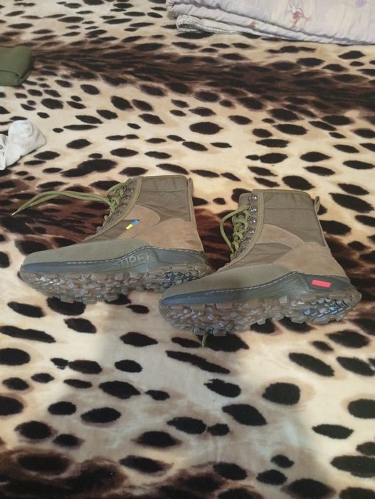 Чиривики берці 43 розиім стан нові