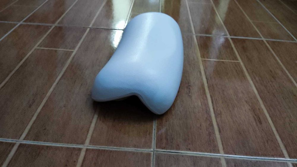 Descanso de mão para manicure com ventosas