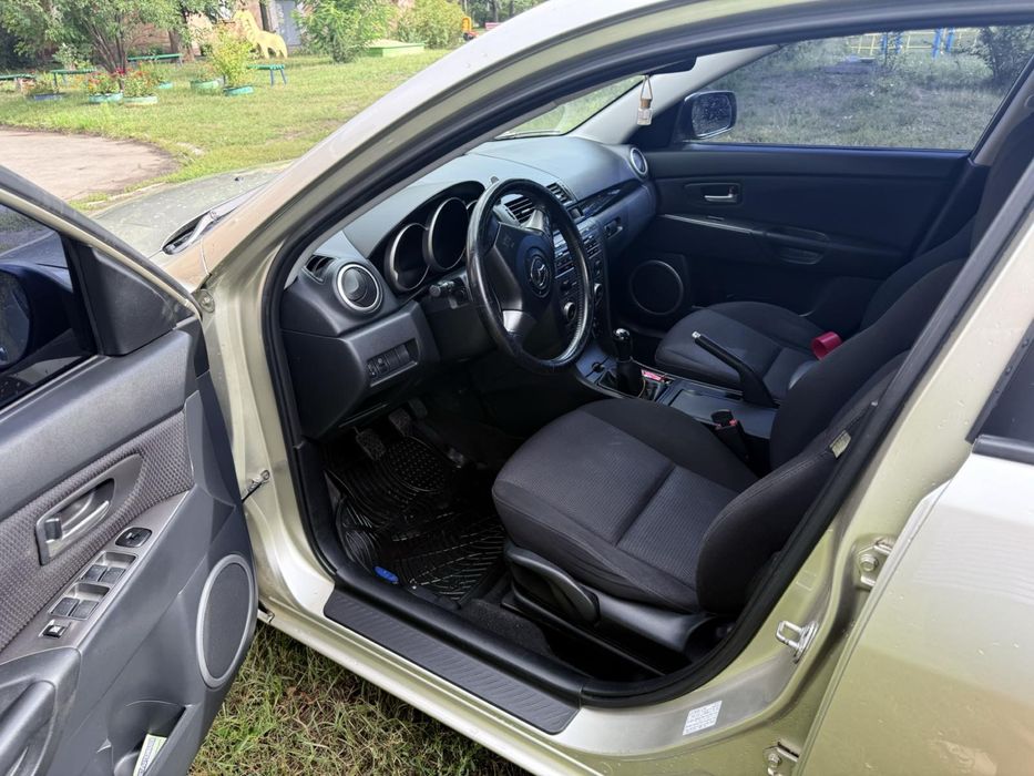 Продам гарний надійний автомобіль