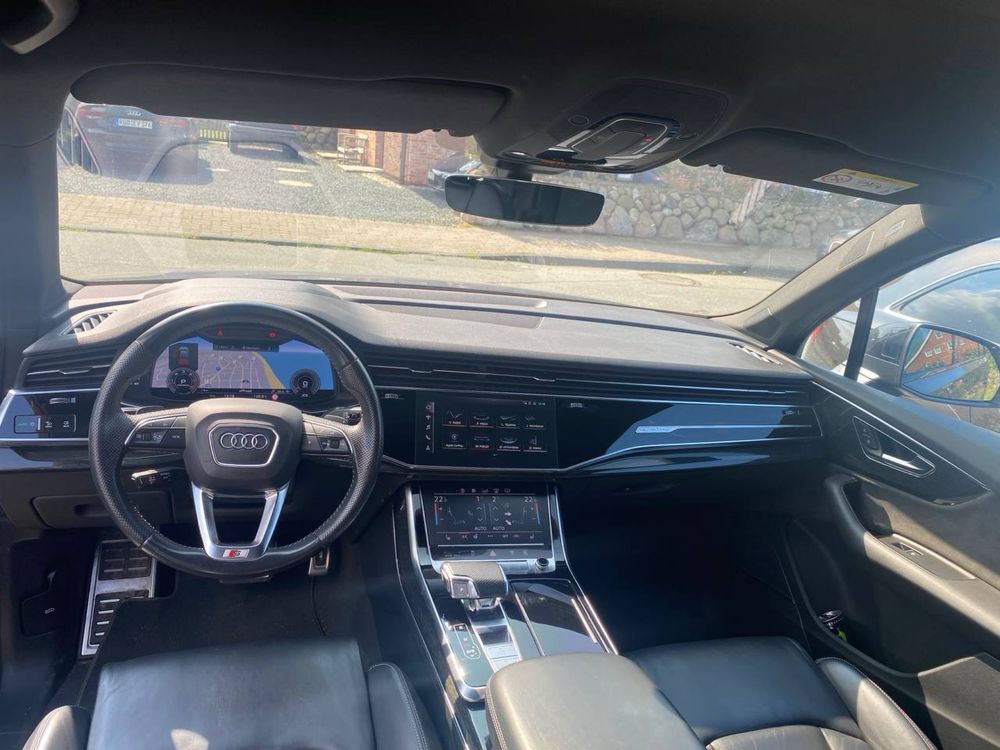 Audi q7 50 tdi sline matrix hud bose cam 360 black editition 7 osob