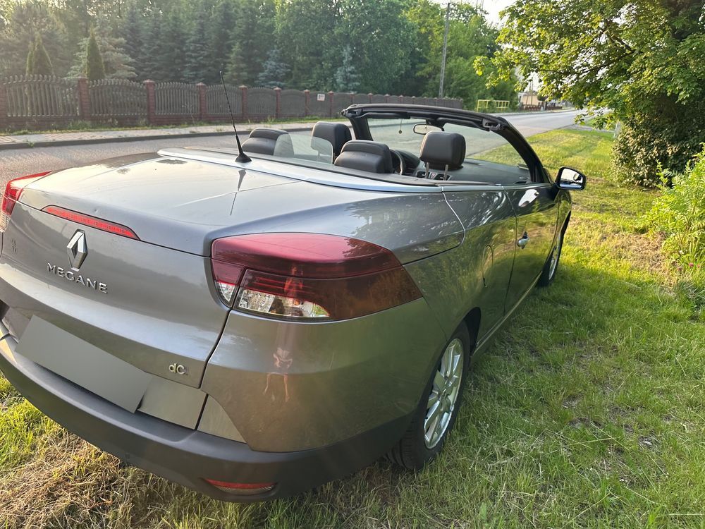 Renault Megane RENAULT Megane CC 1.9 dCi Privilege