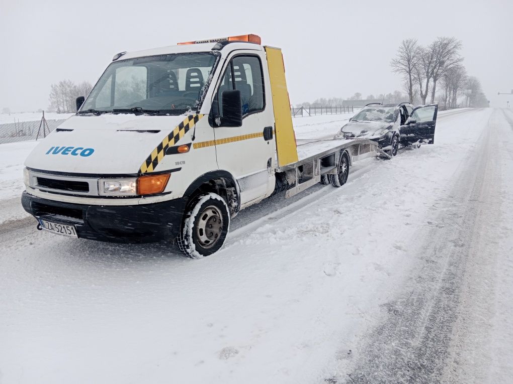 pomocdrogowa laweta autolaweta usługi transportowe24/7 sprzęt rolnicz