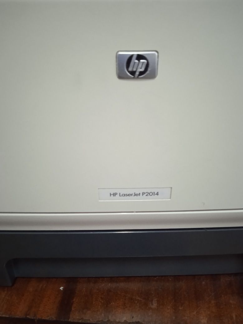Лазерный принтер HP 2014