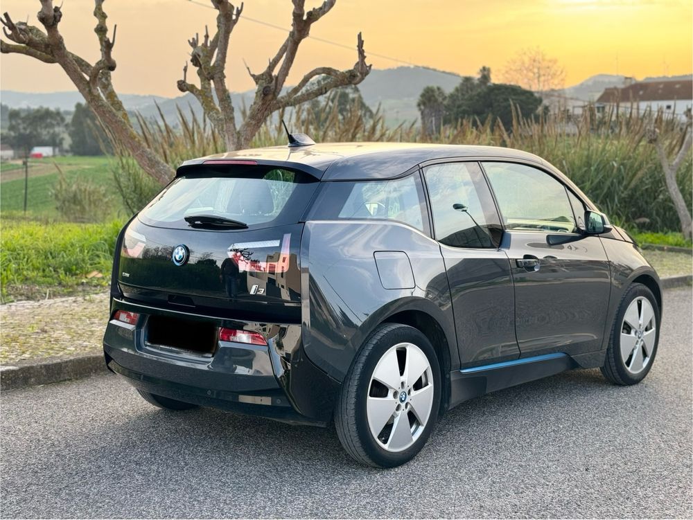 BMW I3 64Ah Extended Trunk, versão rara com extensão de bagageira