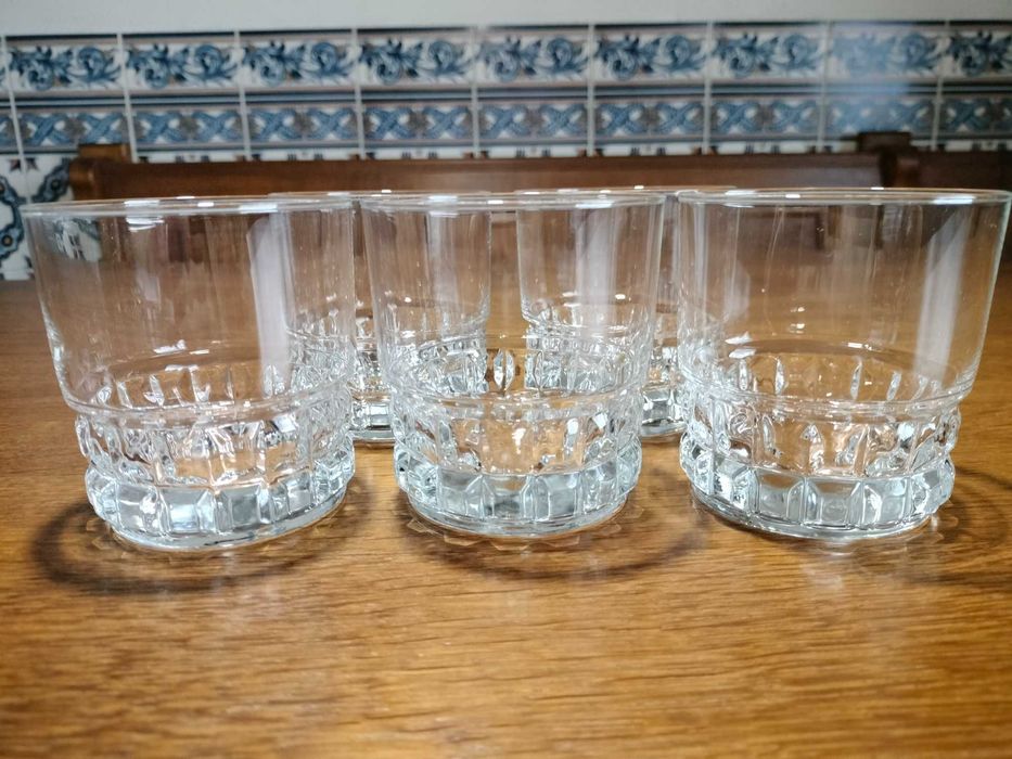 5 Bonitos copos de Whisky