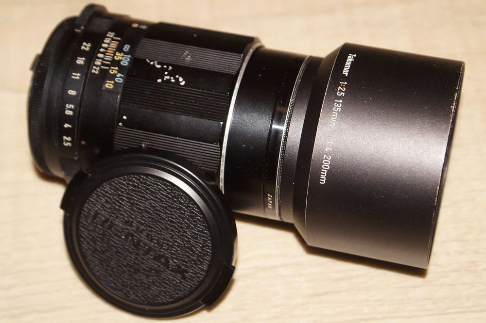 Super Takumar 135mm f/2.5 m42