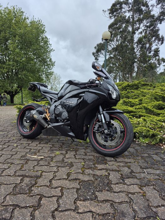 Cbr 1000rr fireblade 2012