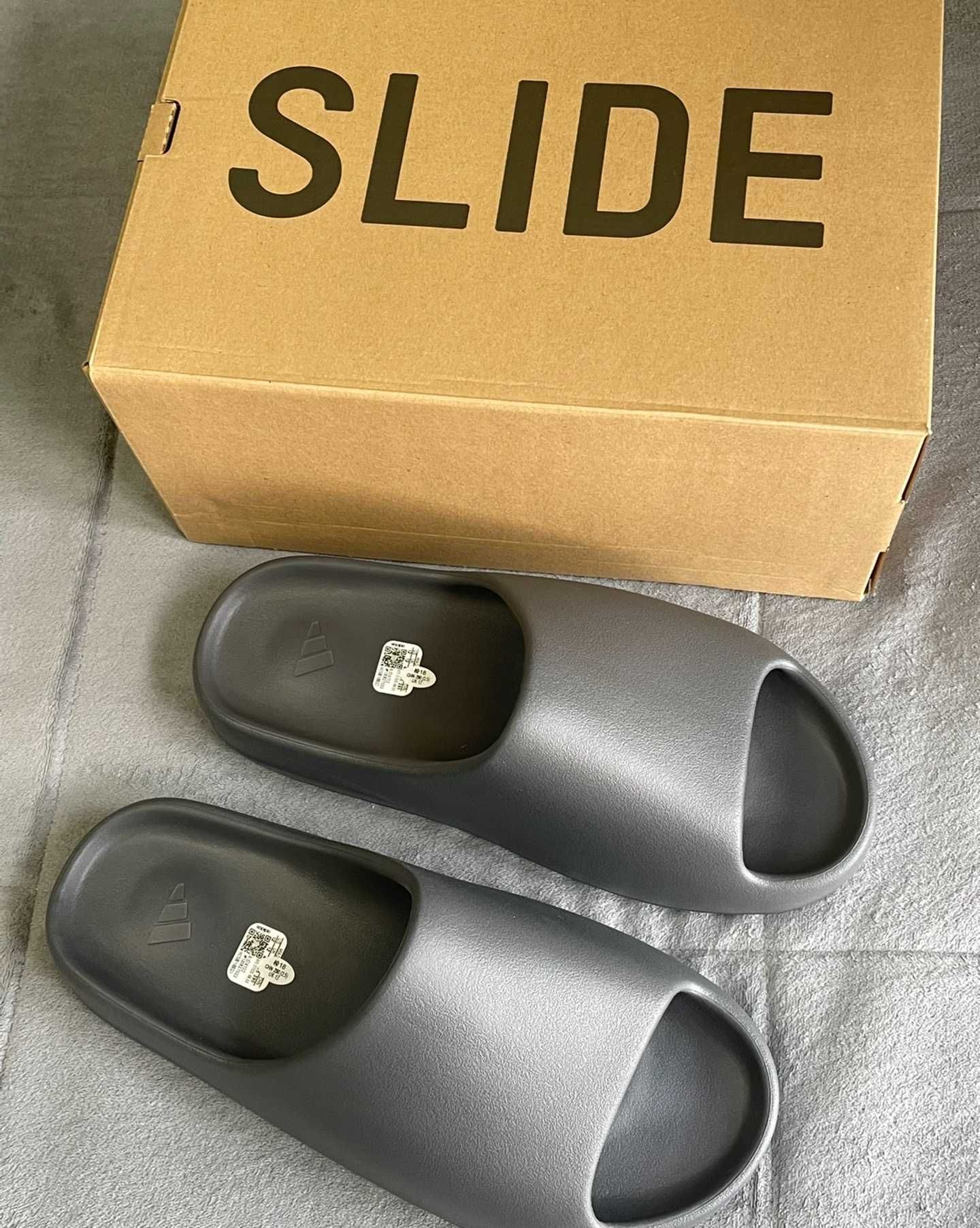 Adidas Yeezy Slide Dark Onyx r.41