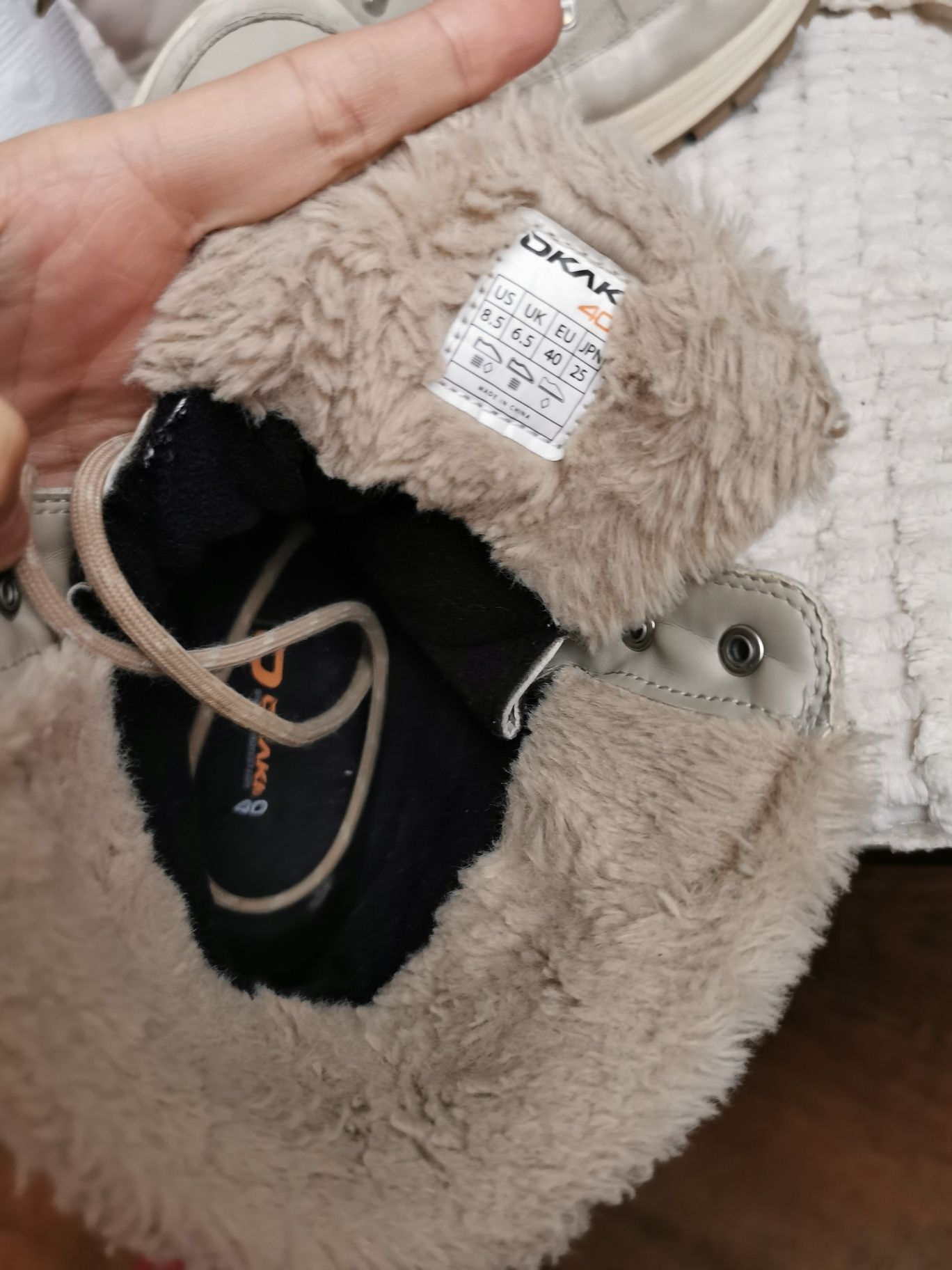 Buty zimowe Okaki śniegowce, trapery r 40 ocieplane damskie