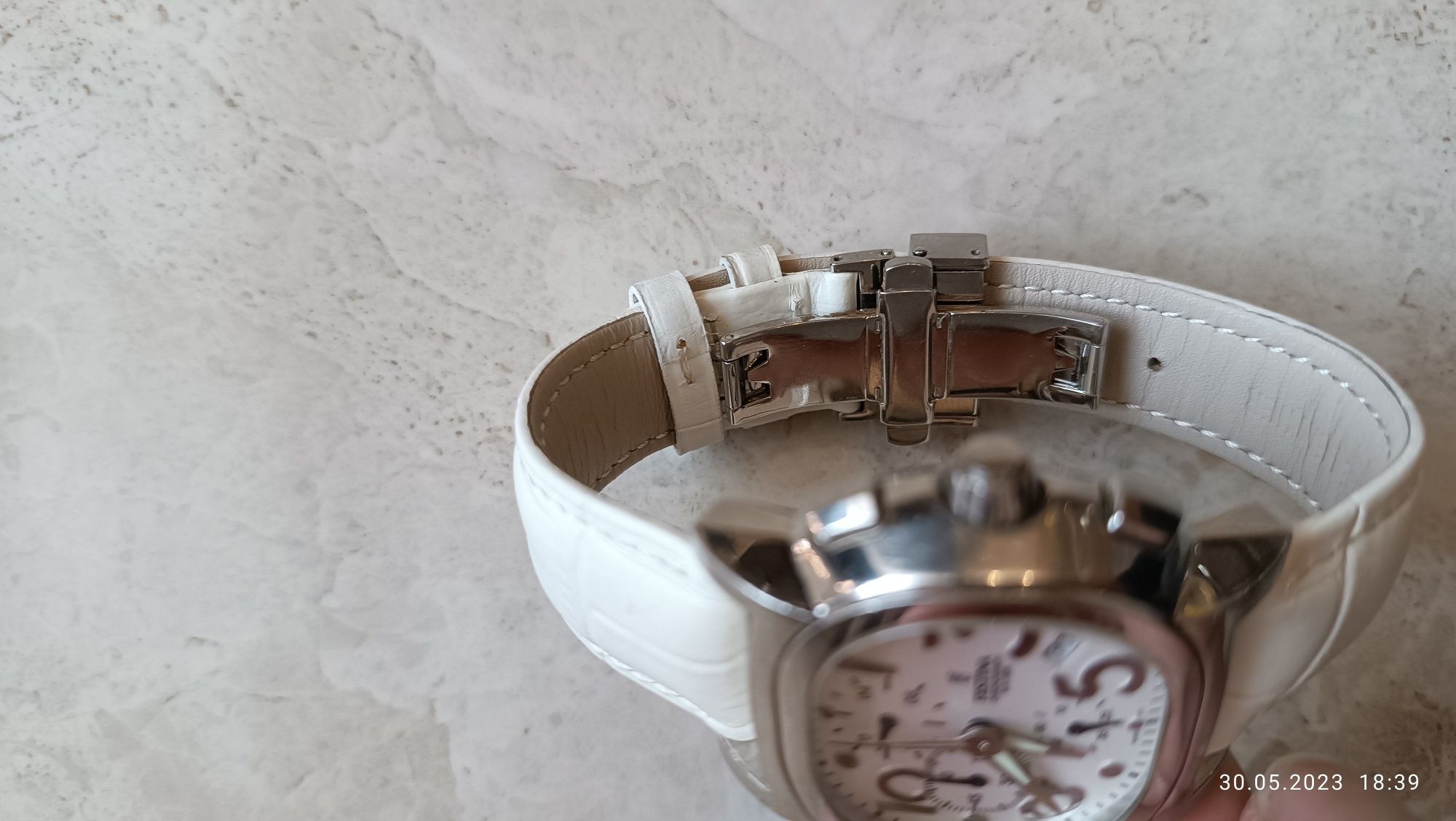 Швейцарський годинник FESTINA F16180