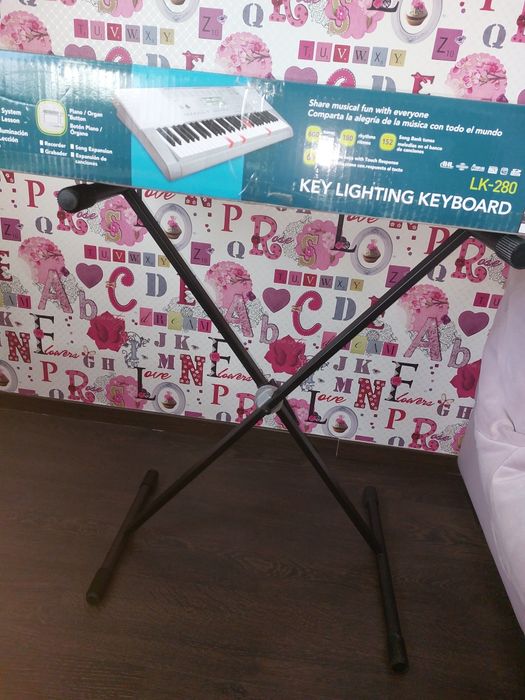 Синтезатор з підсвіткою клавіатури Casio Key Lighting LK-280