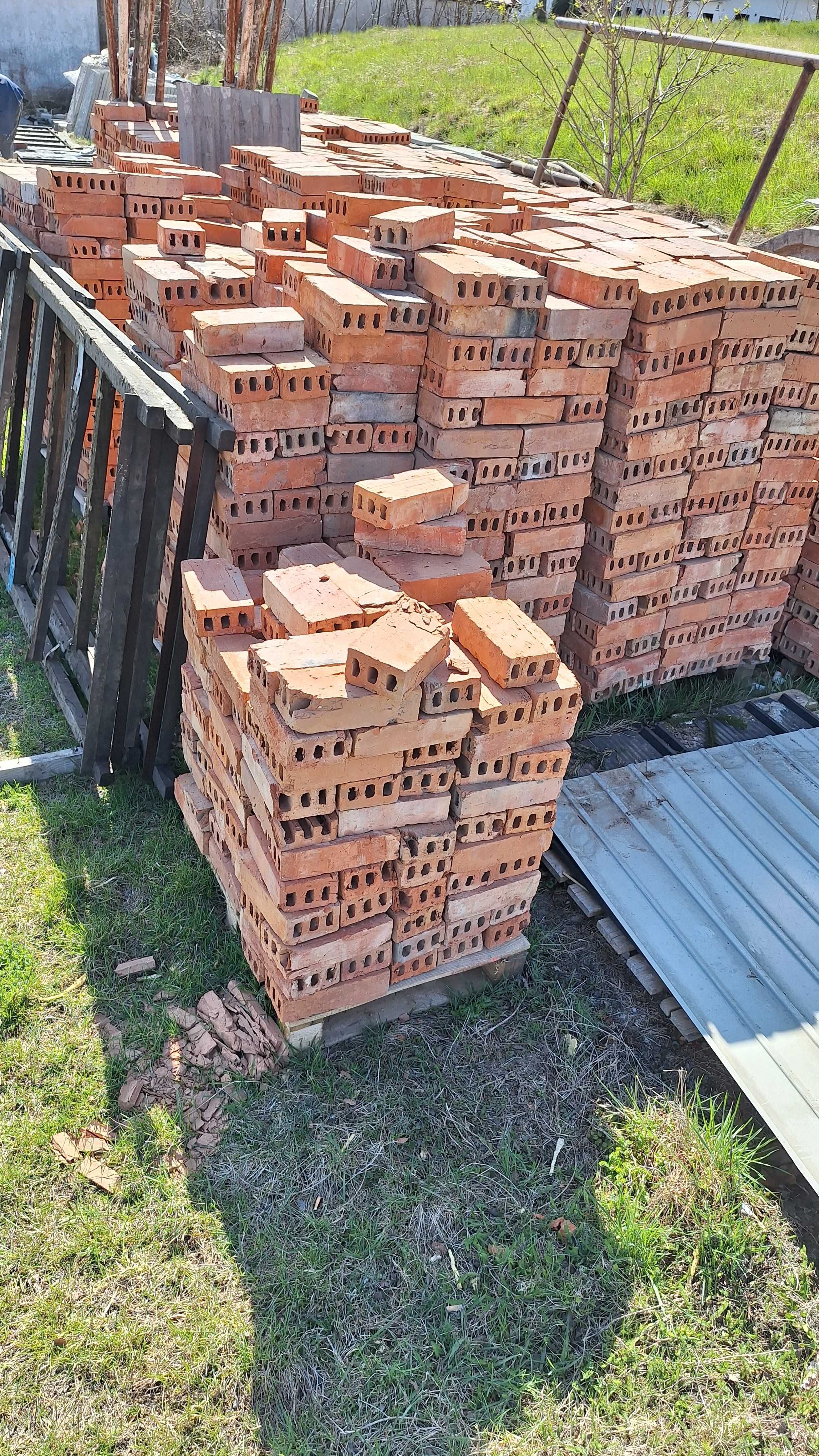 Cegła dziurawka wymiar 250x120x60