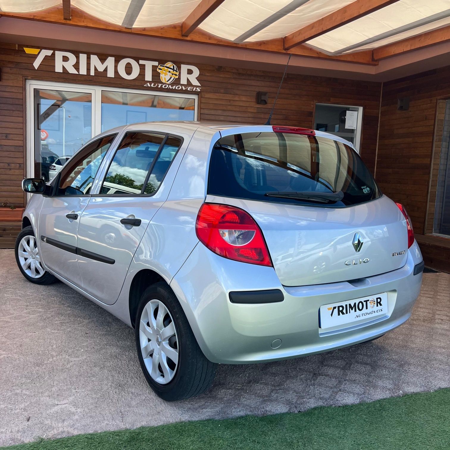 Vendo Renault Clio III 1.5 DCI