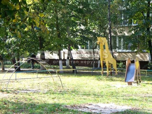 Продаж 2 кімнатної квартири, метро Нивки, Декарта Рене (Кулібіна), 6