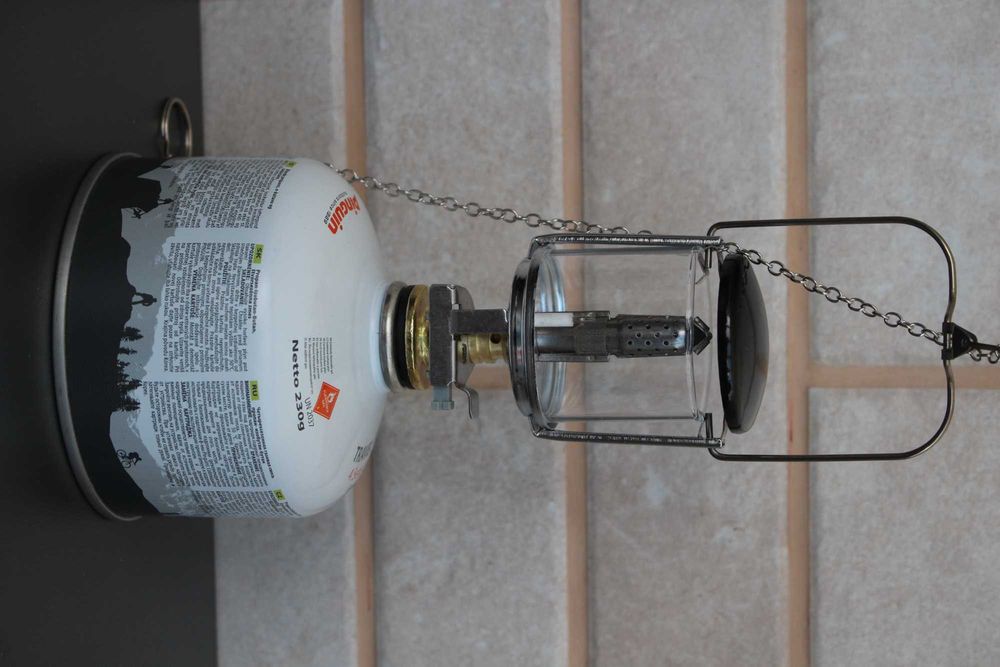 Газовая лампа на газу. Газоваий ліхтарик, світильник для дачі кемпінгу