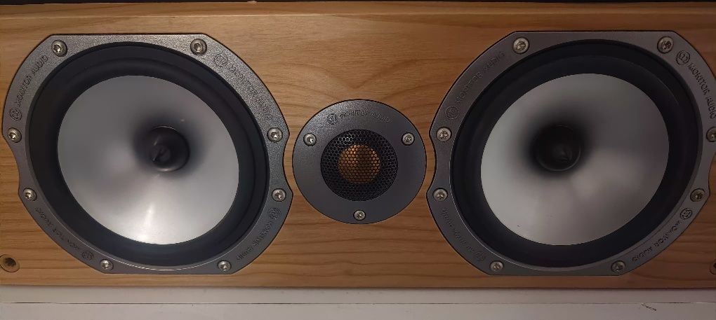 Monitor audio bronze centralny