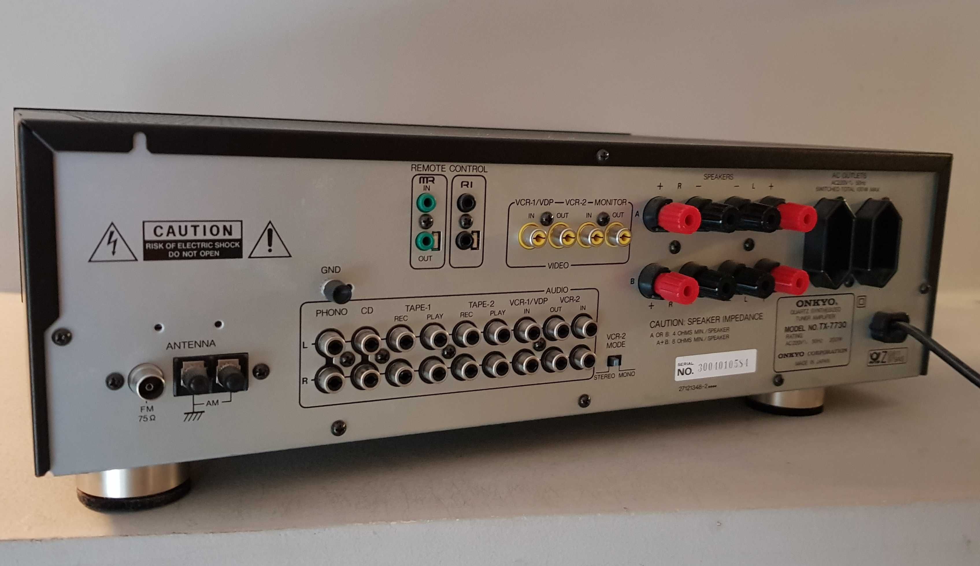 Amplituner ONKYO TX 7730 PILOT w zestawie real foto.