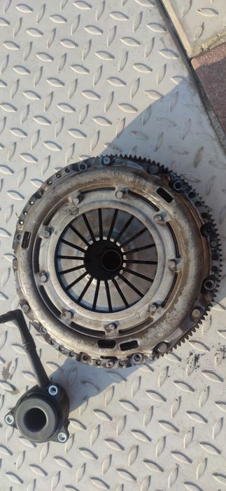 Sprzęgło Dwumasowe SACHS