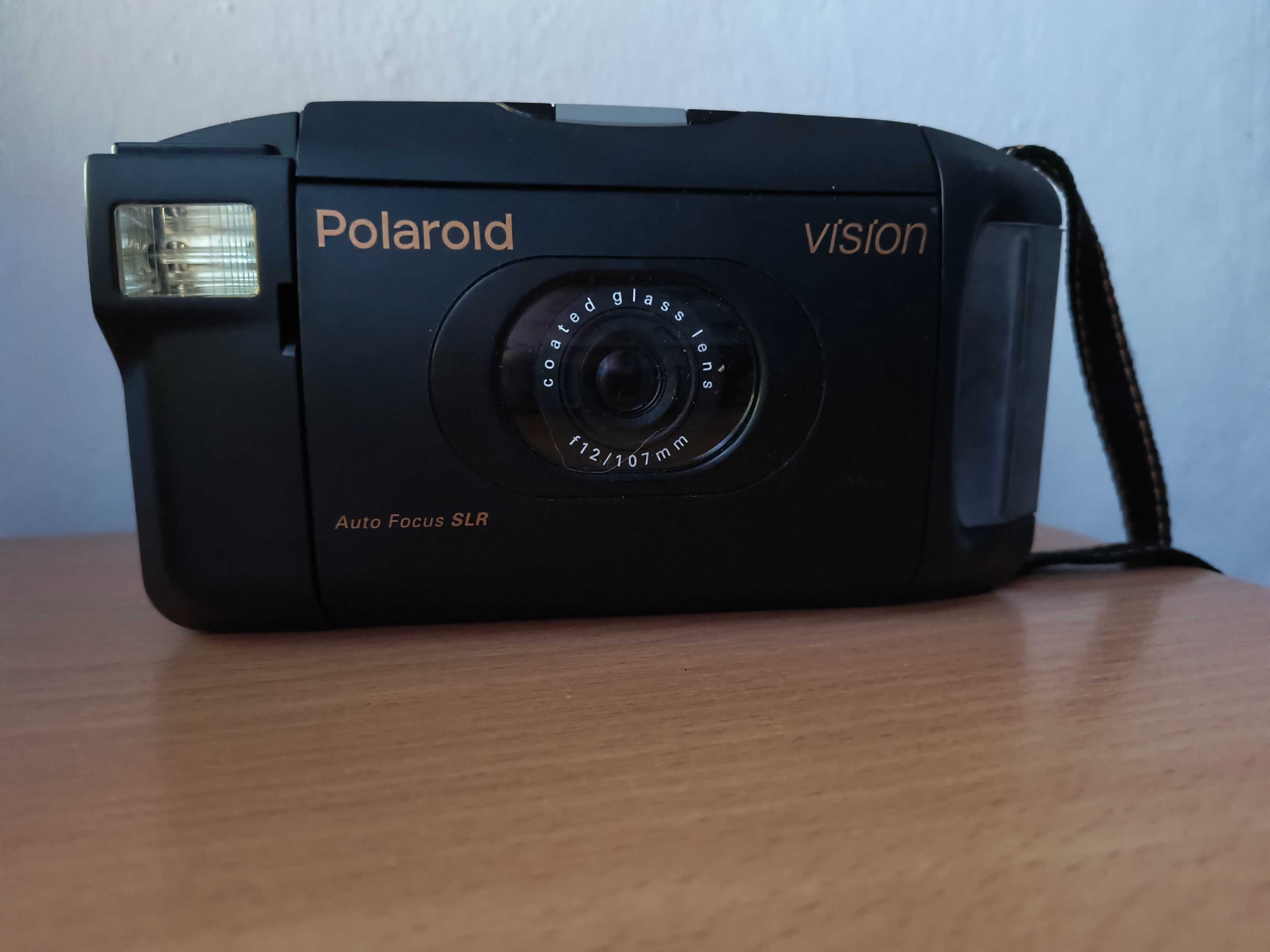 stary aparat polaroid Vision