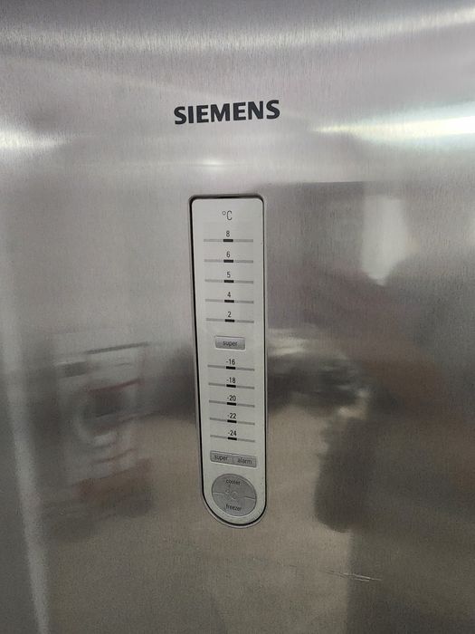 Широкий 70см холодильник SIEMENS з Європи