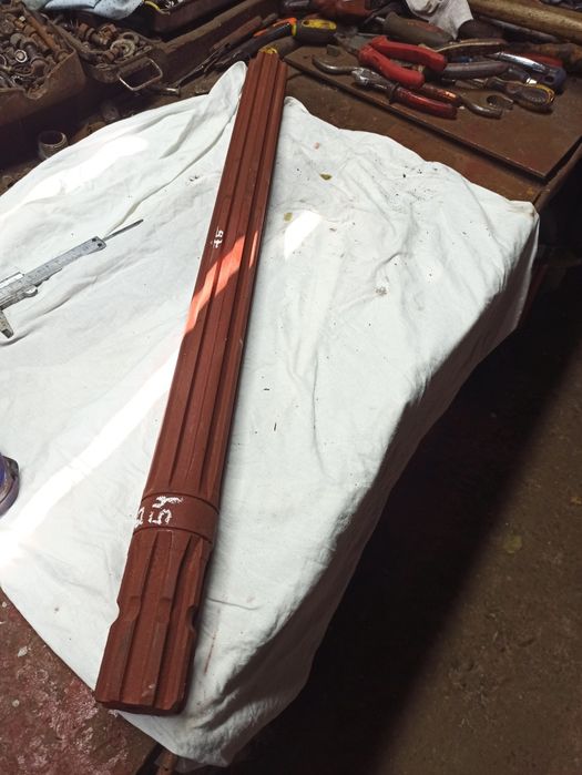 Круглий вал  стальний