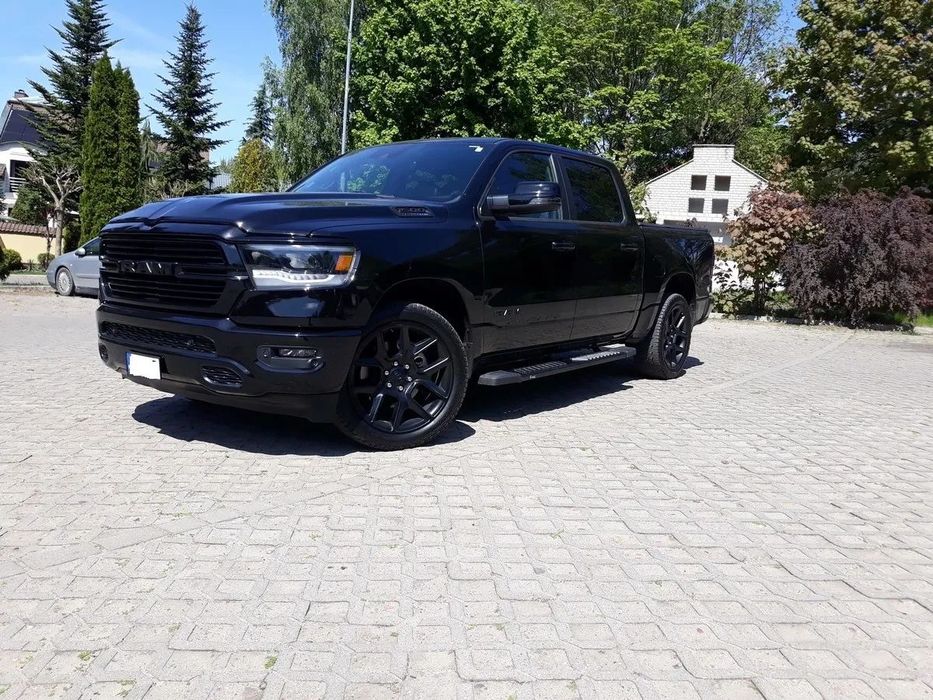 RAM 1500 RAM 1500 * 5.7 HEMI -ETORQU * 401 KM WERSJA SPORT ! ! !