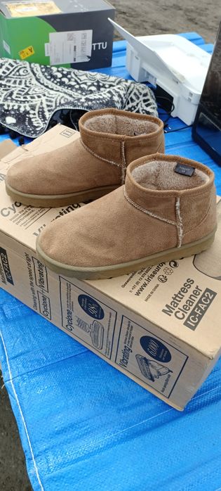 Buty zimowe śniegowce damskie Sinsay rozm.38