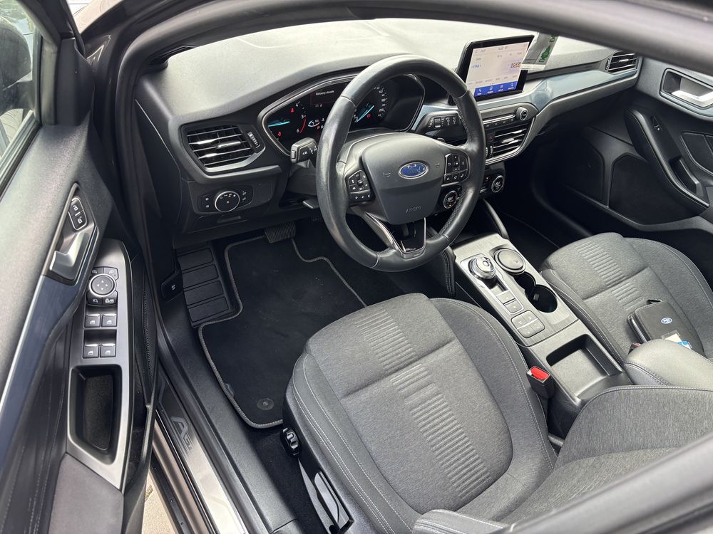 Ford Focus Active 2.0 150ps Automat Ledy BDB stan Serwis ASO Z Niemiec