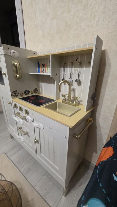 Кухня дитяча іграшкова, дерев'яна