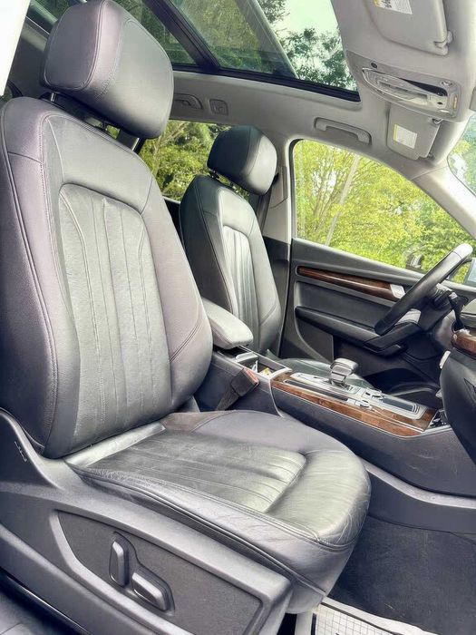 Audi Q5 quattro Premium      2018