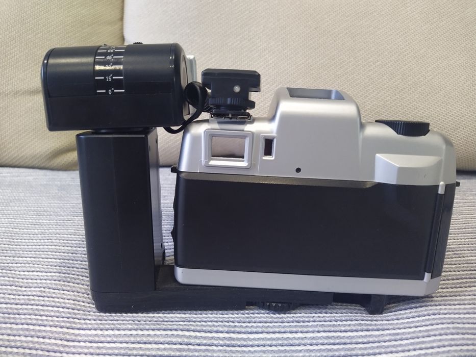 Плівкова фотокамера Canon