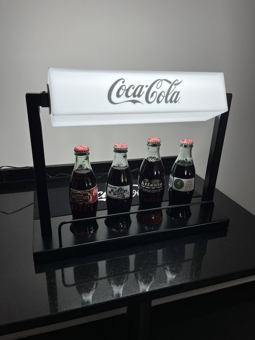 Expositor luminoso da Coca Cola