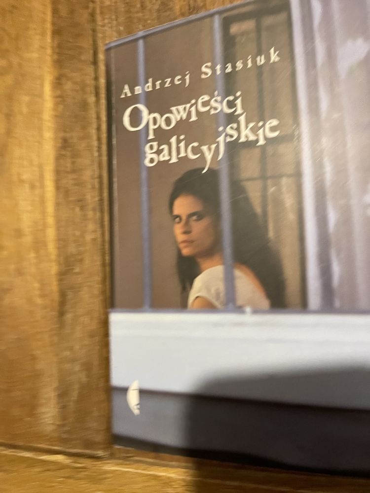 Andrzej Stasiuk. Mury Hebronu i Opowieści Galicyjskie.