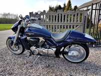 SUZUKI VZR1800 - Idealny Stan * 2930 mil *