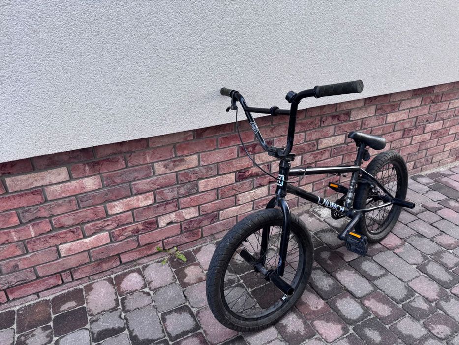 BMX Kink czarna perła