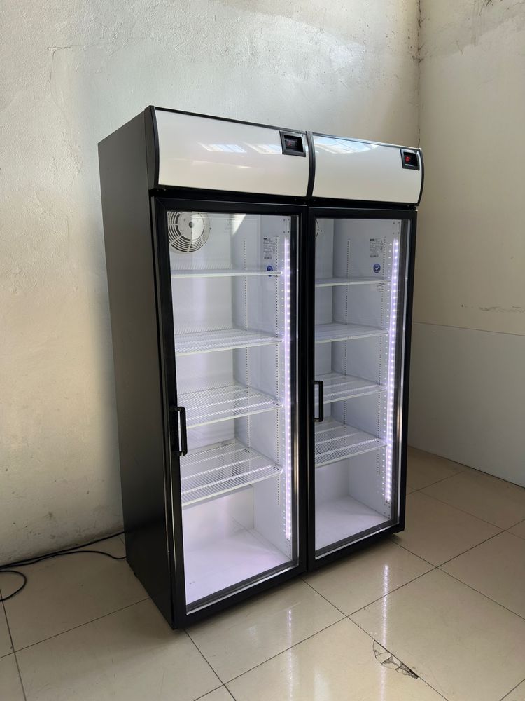 Lodówka chłodziarka  Frigoglass jak nowe 68 cm . 530 l ,