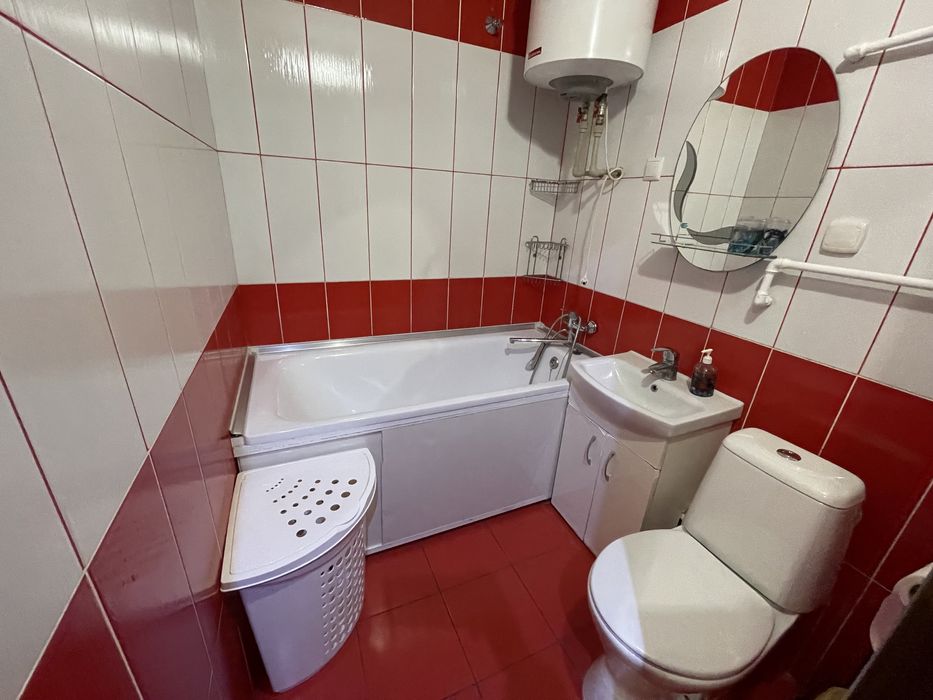 Сдам квартиру Космонавтов 1ст