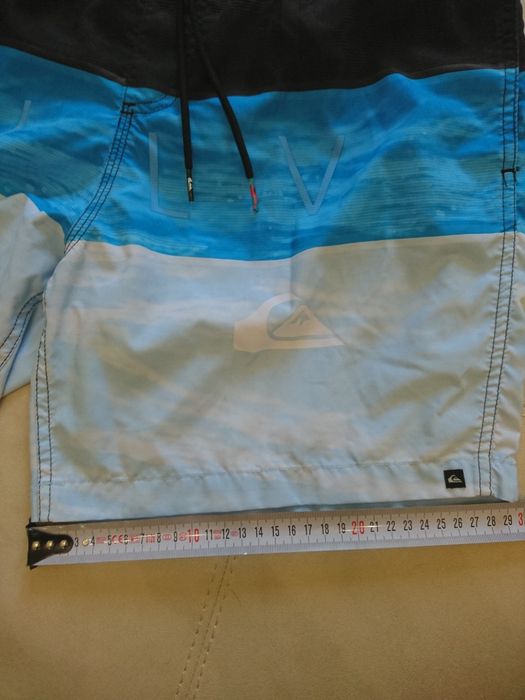 Мужские пляжные шорты QUIKSILVER.