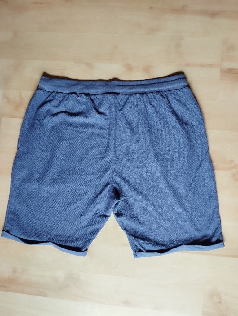 Spodenki / szorty XL-XXL Identic