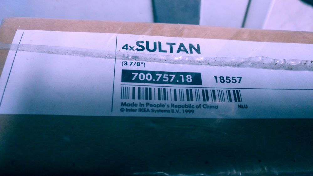 Sultan suportes  IKEA tenho (24) caixa com 4  12€