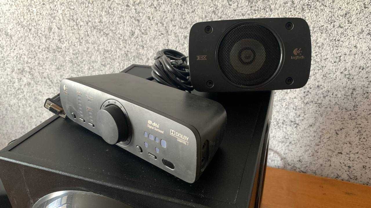 Акустическая система Logitech Z906 5.1 Топовая акустика