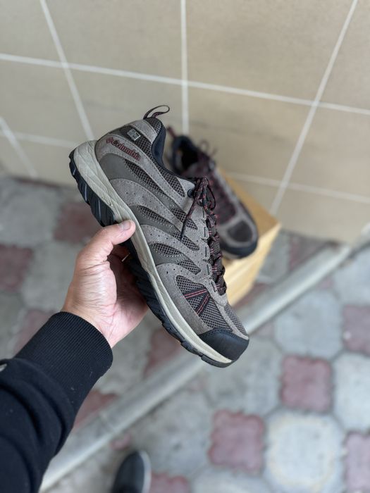 Columbia water proof  термо кросівки lowa merrel Salomon
