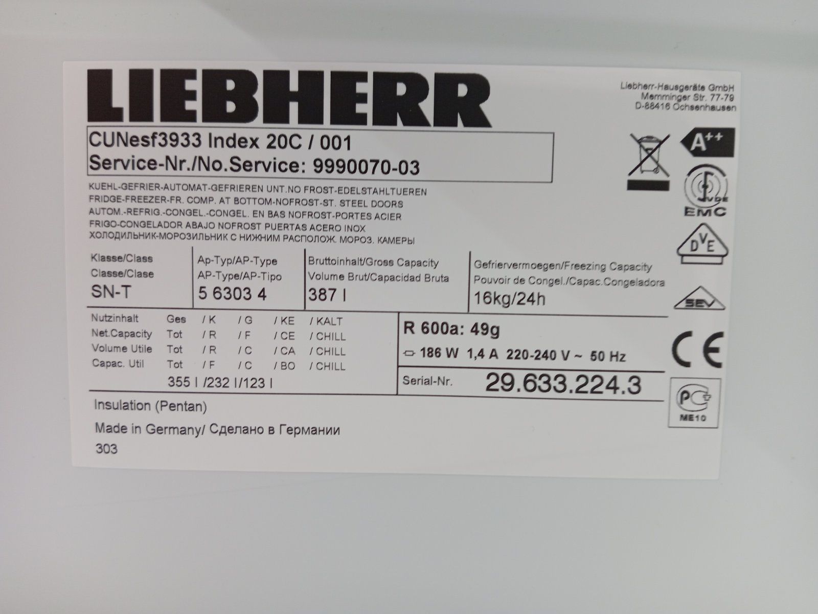 Холодильник Liebherr