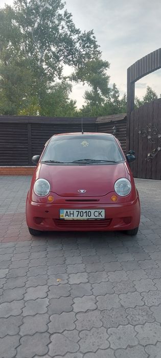 Део матіз с документами